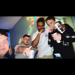 Meet your Posher, Robbie